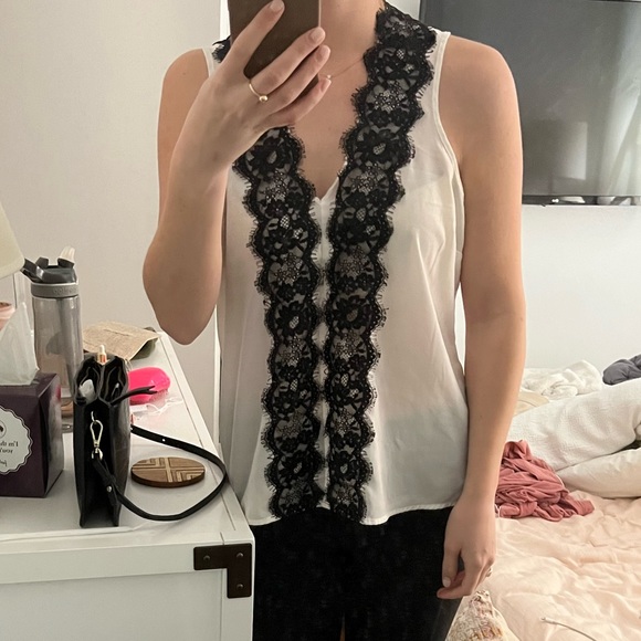 Perfect condition sleeveless top Robbi & nikki - Picture 3 of 4